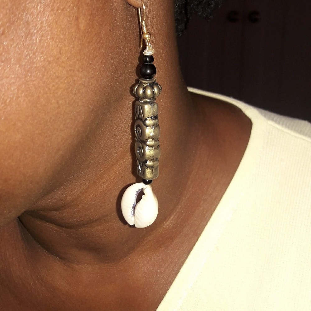 Jewelry - Picture 5 of 5